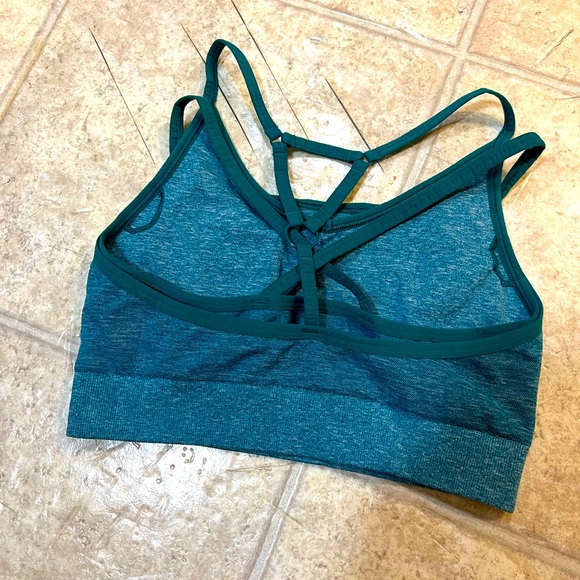 Gymshark adapt bra - Picture 2 of 3